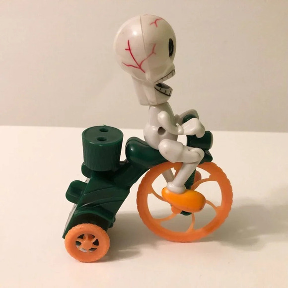 Halloween Plastic Skeleton Riding Bicycle Bike Lollipop Candy Holder Wind Up Toy - Picture 5 of 10